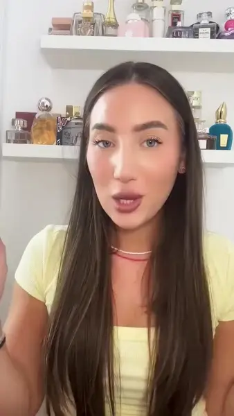 Кадр рекламы Emily Nick Kusters