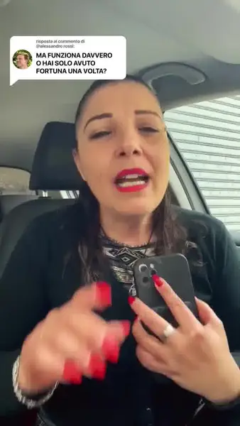 Кадр рекламы Veronica White