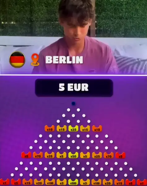 Кадр рекламы Lucky Bell