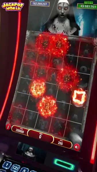 Кадр рекламы Slot Applications