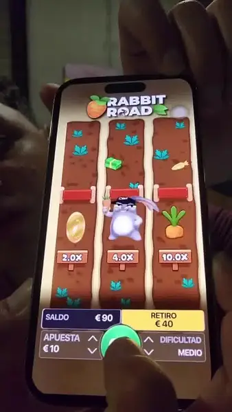 Кадр рекламы Online Games