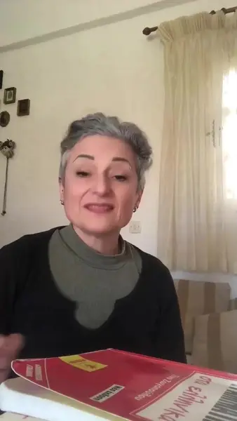 Кадр рекламы La Giao