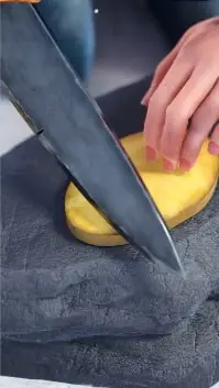 Кадр рекламы Solid Mark