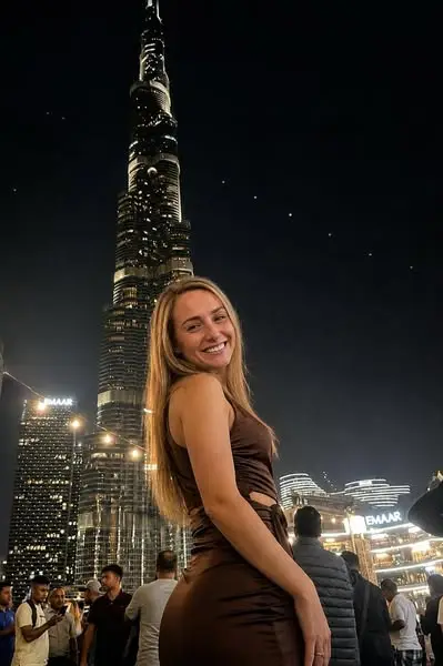 Кадр рекламы Sophie Bennett