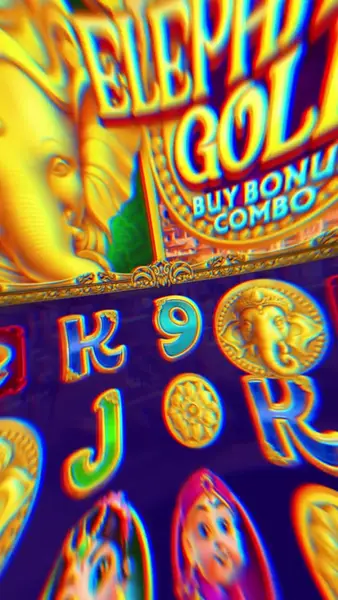 Кадр рекламы Pixel Luck