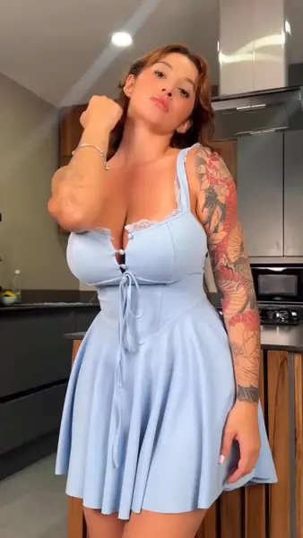 Кадр рекламы Olivia Rossi