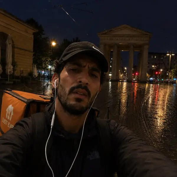 Кадр рекламы Faisal Alawi