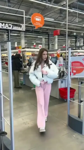 Кадр рекламы Nolimitway