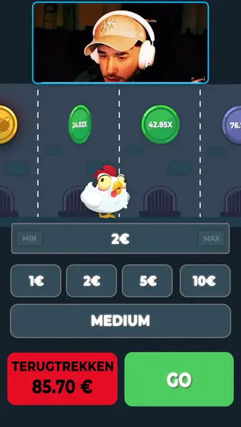 Кадр рекламы Chicken's Gold Slot