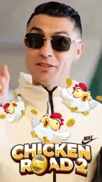 Кадр рекламы Lucky Chick
