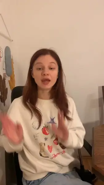 Кадр рекламы Plin