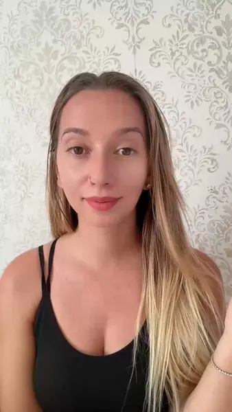 Кадр рекламы Ashlee Leilap Filak