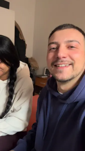 Кадр рекламы Life Connect