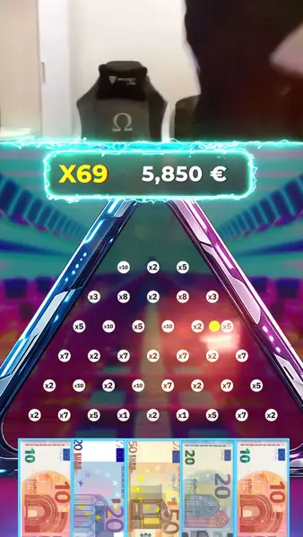 Кадр рекламы Velvet Jackpot