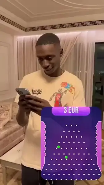 Кадр рекламы Lucky Win