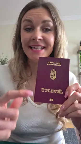 Кадр рекламы Madeline Foster