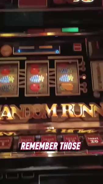 Кадр рекламы Retro Spellen