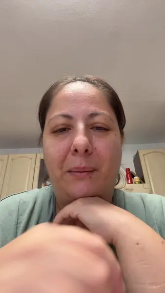 Кадр рекламы Anna Gallo