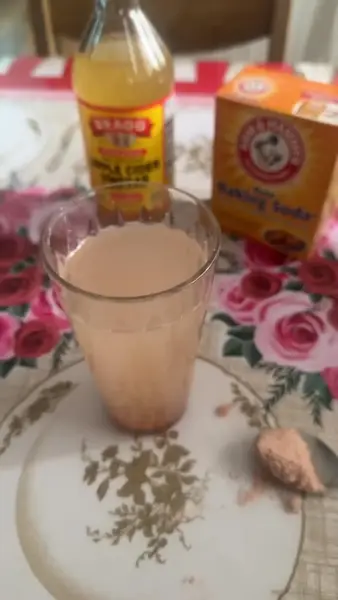 Кадр рекламы Élise Rousseau