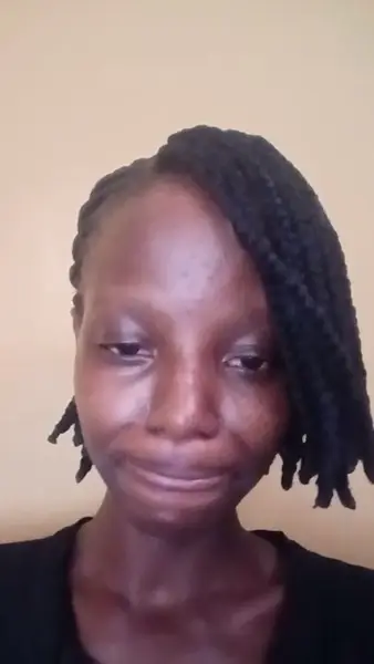 Кадр рекламы Zainab Mensah