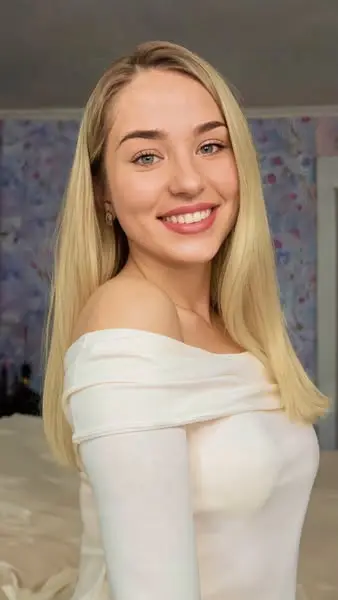 Кадр рекламы Dating Psychology Hub