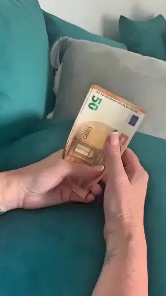 Кадр рекламы Rohan Maldonado