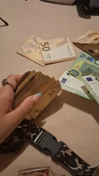 Кадр рекламы Mia Rossi