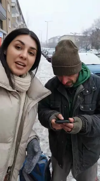 Кадр рекламы App Play Online