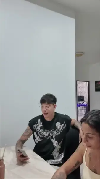Кадр рекламы Matthew Martinez