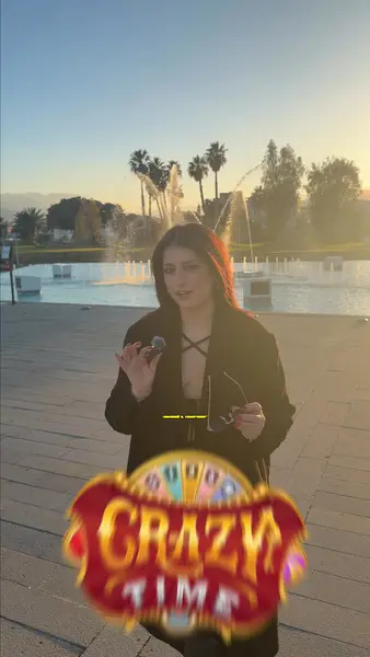 Кадр рекламы La Queen del Casinò