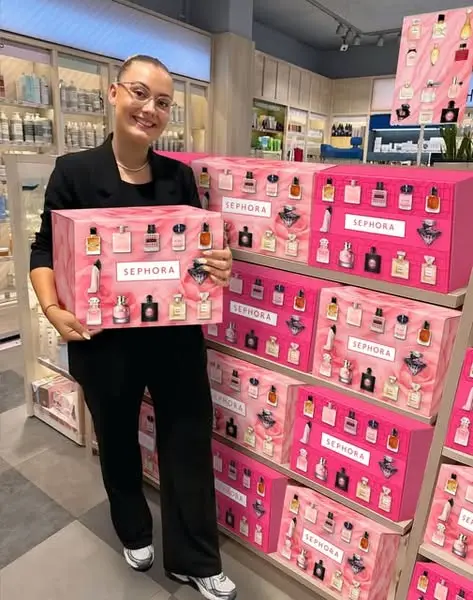 Кадр рекламы Mini Parfum