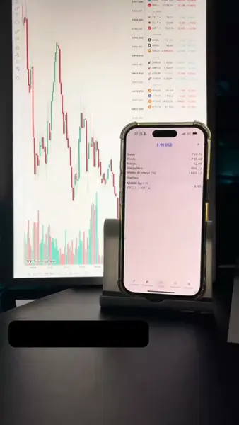 Кадр рекламы Trinity App