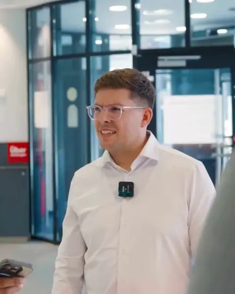 Кадр рекламы Haspa - Hamburger Sparkasse