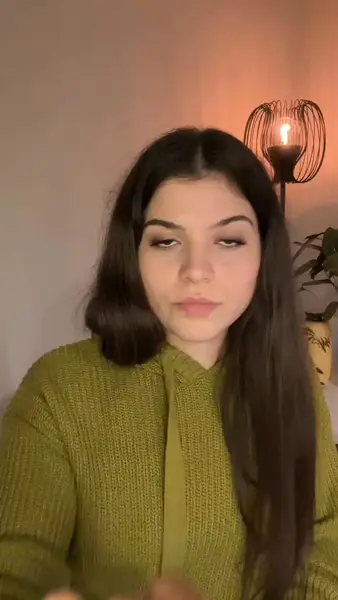 Кадр рекламы Crazy Ch1cken