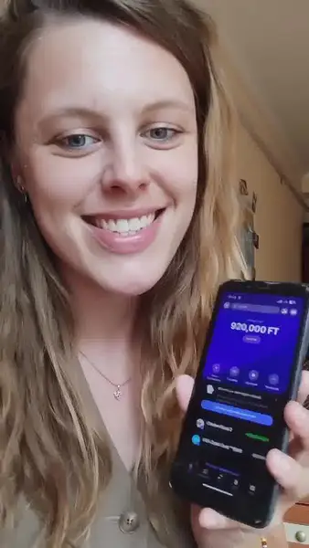 Кадр рекламы First Lucky