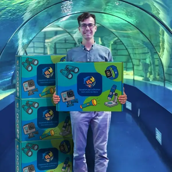 Кадр рекламы Junior Lab