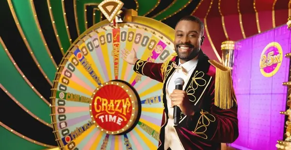 Кадр рекламы Online Casino