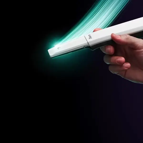 Кадр рекламы iTero Intraoral Scanner