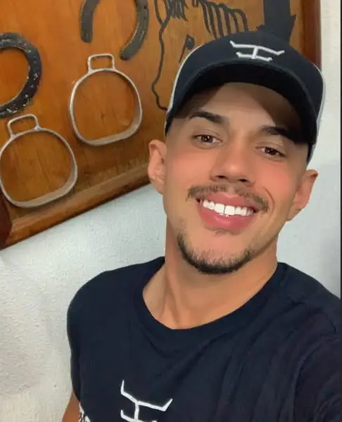 Кадр рекламы João Silva