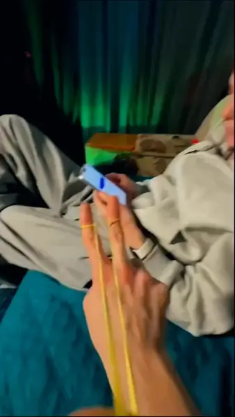 Кадр рекламы Play Games