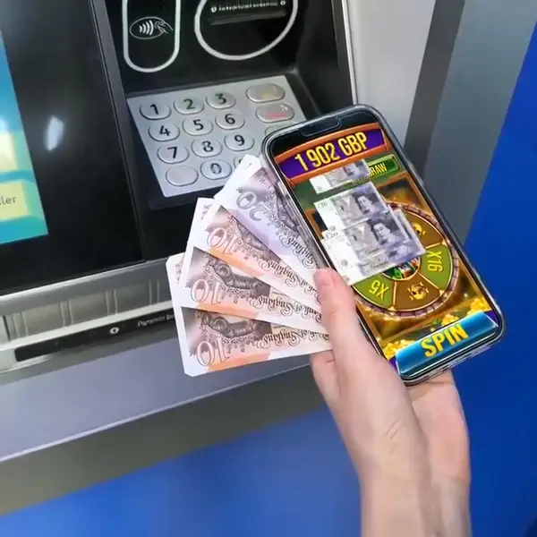 Кадр рекламы Rоуаl Gаmе