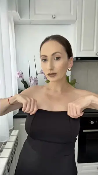 Кадр рекламы Grace Thompson