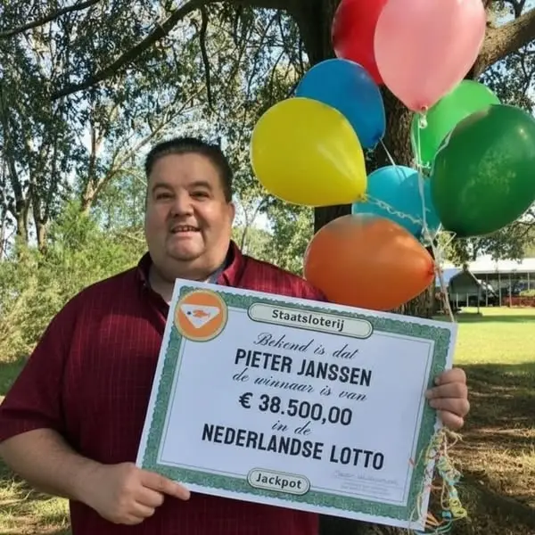 Кадр рекламы Pieter Janssen