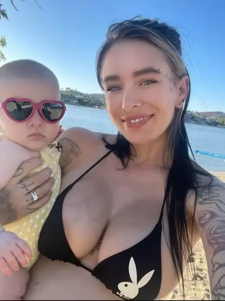 Кадр рекламы Livia Koral