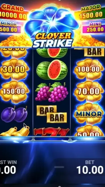 Кадр рекламы Online Slots