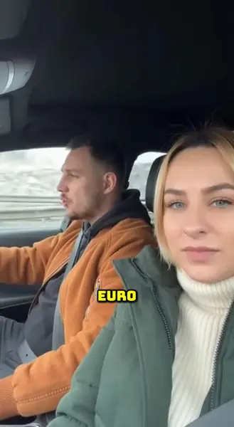 Кадр рекламы Gilbert Maddie Tiffany