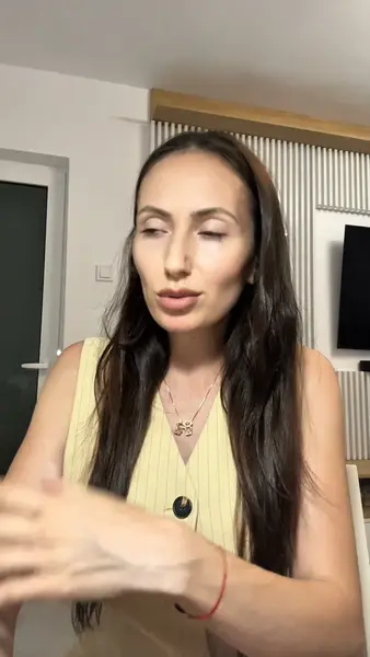 Кадр рекламы Marta Kowalska