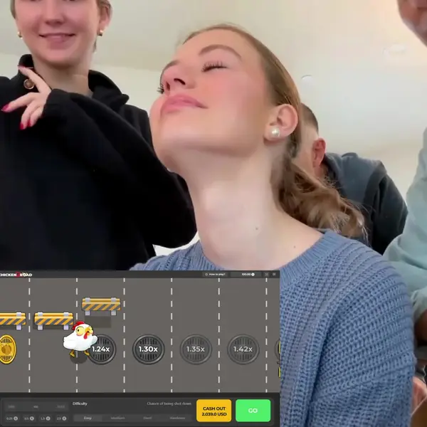 Кадр рекламы Chicken2