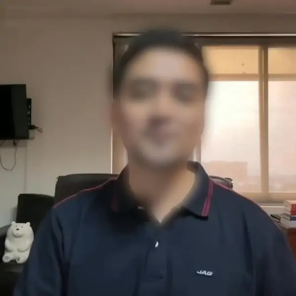 Кадр рекламы Emanuel Salazar