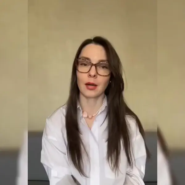 Кадр рекламы ADs 99